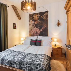 Classic Zimmer mit Kingsize-Bett